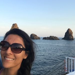 Meet your Posher, Lori